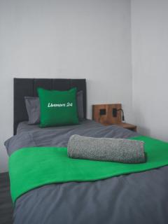 Livemore24 - Apartment 1 in Gladbeck WLAN - Smart-TV - 24-7 Check-in und Küche - 7