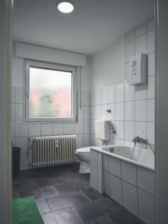 Livemore24 - Apartment 1 in Gladbeck WLAN - Smart-TV - 24-7 Check-in und Küche - 3