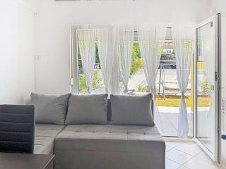 Apartment Rondine-1 by Interhome - 9