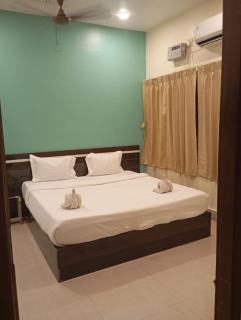 AIIMS Nagar Homestay by Hezitt Stay - 5