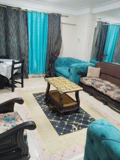 Entire Cozy Apartment - Khalid Ibn El Waleed - 7
