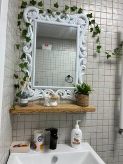 Almadovarhouse - 2