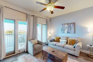 Boutique studio walking distance to the Gulf- resort pools & amenities - 5