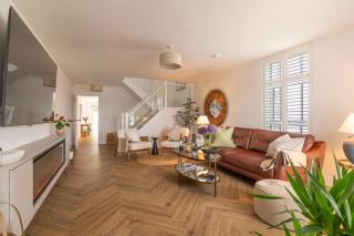 The House — Bushmills Private Stay for Six - 0
