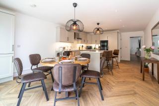 The House — Bushmills Private Stay for Six - 7