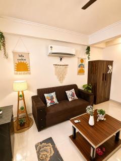 Urbanova Boho Nest Studio Near WTP & Airport - 4