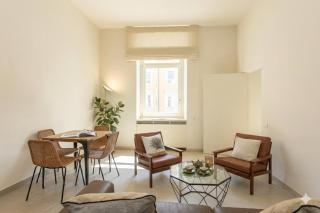 Lovely Cozy Nazionale 4 - 7