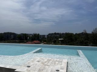 Laguna Skypark 1BR Golf View Rooftop Pool - 5