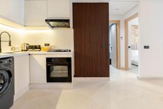 Modern 2BR Apartment with Free Parking, Maârif - 2