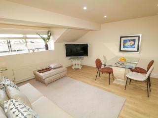 Suite 33B - 7
