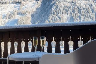 In the Heart of Chamonix duplex view Mont-Blanc - 9