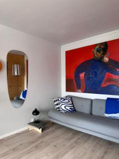 Modern apartment with forest view, close to the subway - 3
