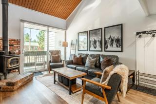 Stylish in Central Mammoth! 2 Bed 2 Bath Loft - 8