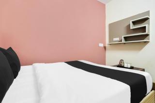 Hotel O Royal Stay - 9