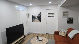 Elegant Basement Suite in Barrhaven, Ottawa - 7