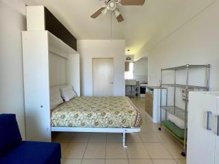 Bright studio apartment for Four people - 1