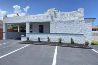 Lively Home near Downtown, stadium, Wynwood - 9