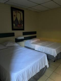 hostal casa 25 - 1