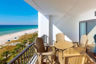 Charming oceanfront condo with pool tennis balcony & washer&dryer - 8
