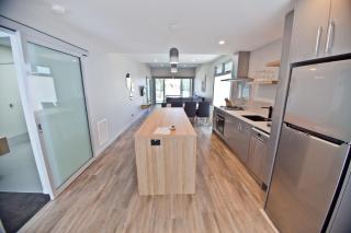 Waterfront Apartments - Devonport - 2