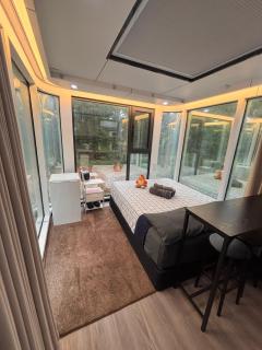Space Cabins in the Woods with Spa - 7