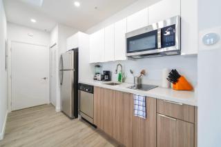 Wynwood Condo - Rooftop Pool & Art District Views - 2