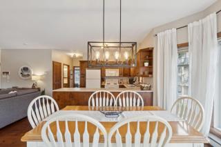 Old Village Retreat - Mont-Tremblant - 2