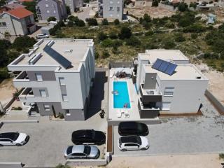 The Sands Luxury Residences With Pool - Premium Penthouse - 1