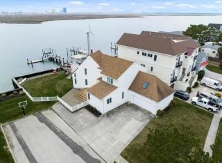 Bay front Sunsets in Brigantine - Boat Dock & Deck - 1