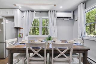 Charming n Fun chalet Retreat in The Poconos - 2