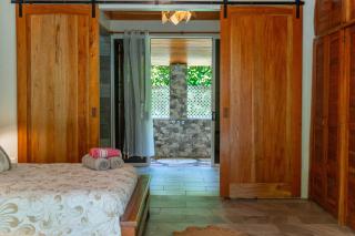 Our Beachfront Bungalow - 5