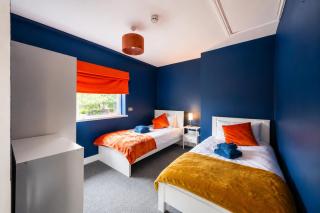 City Centre Stay Cosy House Sleeps 6 - 6