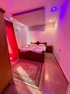 Apartment in a family residence - 1