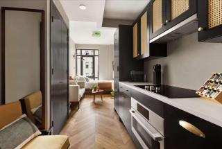 Freeman 702 by Rove Travel - Studio with Shared Amenities - 8
