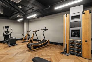 Freeman 702 by Rove Travel - Studio with Shared Amenities - 2