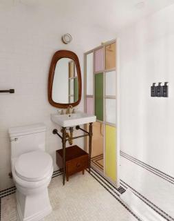 Freeman 703 by Rove Travel - Studio with Shared Amenities - 4