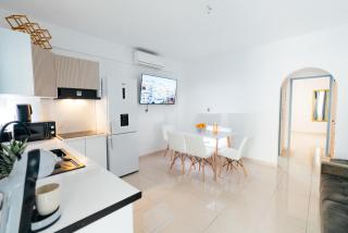 Excellent Central Apartment - Fira Town - 1
