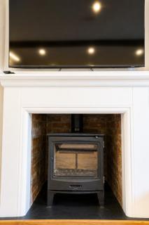 Lygon Lookout - Cotswolds Stay for 2 - Pet-friendly with Roof Terrace - 7