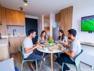 HOM I 1D1B, WiFi, Full equipado, calefactor eléctrico, Cerca al Lago - 0