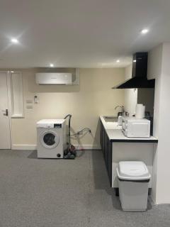The VINE Ensuite Studio Apartment City Centre - 2