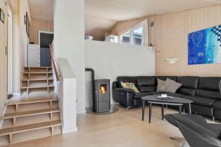 40502 Juelsminde - Pøt Strandby 1 - 6