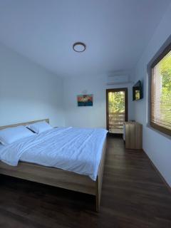 Gorna Kukja Apartments - 9