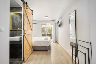 Minimal Nest - Glyfada - 3