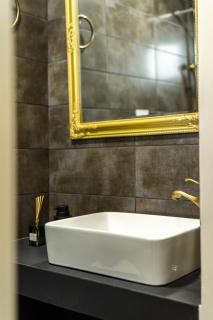 Minimal Nest - Glyfada - 1