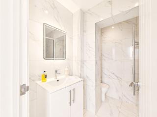 154 Leigham Court Road, Streatham, SW16 2RJ - 4