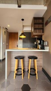 Moderno Apt, El Poblado cerca Provenza, AC, Vista, Wifi - 1