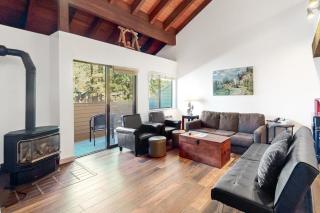 This location is hard to top with easy access to Heavenly & resort amenities - 0