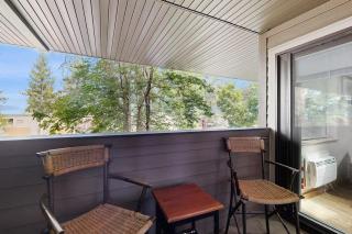 Beautiful condo with shared pool hot tub & sauna - near shopping & skiing - 7
