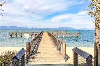 Beautiful Condo with private beach access & shared pools - 8