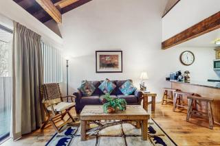Beautiful Condo with private beach access & shared pools - 2